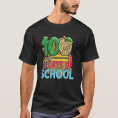 100 Days Of School Apple Pencil Student Teacher Tシャツ (正面)