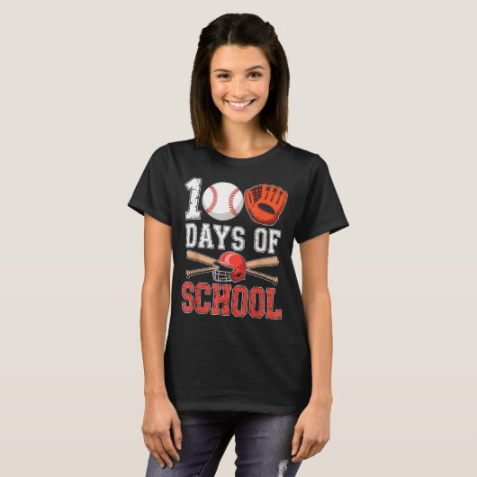 100 Days Of School Baseball Player Teacher Student Tシャツ (正面フル)