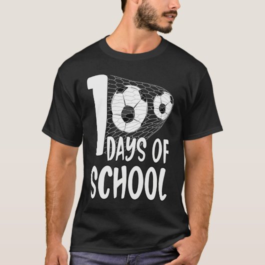 100 Days Of School soccer 100th Day Football For B Tシャツ (正面)