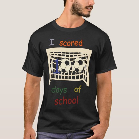 100 Days Of School Soccer 100th Day  For Boys Men Tシャツ (正面)