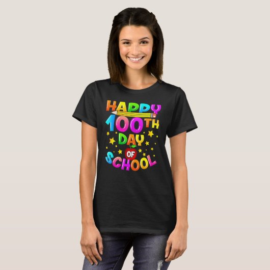 100 Days Of School Teacher Student Happy 100th Day Tシャツ (正面フル)