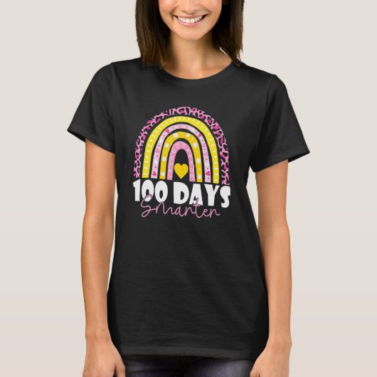 100 Days Smarter Happy 100th Day Of School Rainbow Tシャツ (正面)