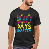 100 Days Smarter Happy 100th Day Of School Student Tシャツ (正面)