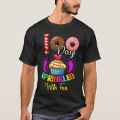 100 Days Sprinkled With Fun Cupcake 100th Day Of S Tシャツ (正面)