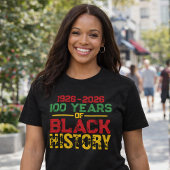 100 Years of Black History Typography Tシャツ