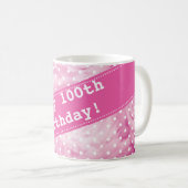 100thピンクのバラの花が付いている誕生日のマグ コーヒーマグカップ (正面右)
