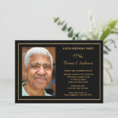 100th誕生会の人の黒および金ゴールドの写真 招待状 (スタンド正面)