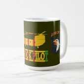 101st空挺師団CH-47のチヌックのパイロットのマグ コーヒーマグカップ (正面右)