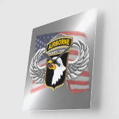 101st空輸の10.75" スクエア壁時計 (傾斜)