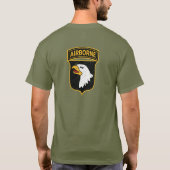 101st Airborne Division "Distressed" Personalized  Tシャツ (裏面)