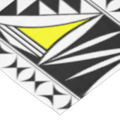 104"南西の日の出（黄） テーブルクロス (アングル)