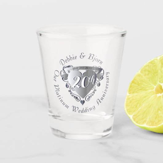 10,20,25周年記念結婚ハート ショットグラス (正面)