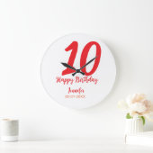 10th birthday add name date year redテンプレート ラージ壁時計 (ホーム)