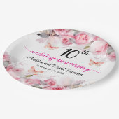 10th Tinの結婚記念日赤面バラ ペーパープレート (アングル)