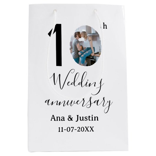 10th wedding anniversary name photo bold letter st ミディアムペーパーバッグ (正面)