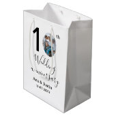 10th wedding anniversary name photo bold letter st ミディアムペーパーバッグ (裏面アングル)