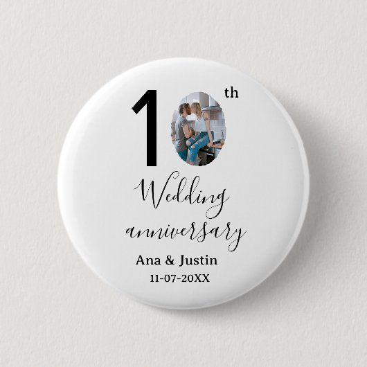 10th wedding anniversary name photo bold letter st 缶バッジ (正面)