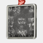 11の異様な顔 メタルオーナメント (左)