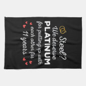 11周年結婚I – スチールカップルおもしろいズ キッチンタオル (横)