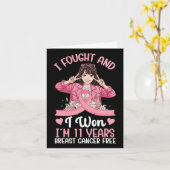 11年の乳がん生存者の勝利ピンクの女の子 カード (黄色い花)