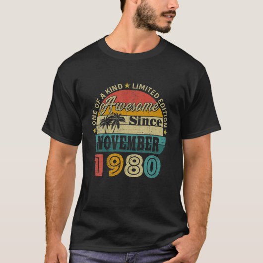 11月以来41日デコレーション41素晴らし誕生日 Tシャツ (正面)