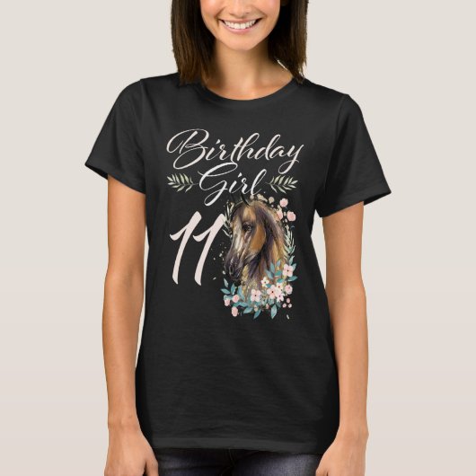 11歳の誕生日を迎える女の子と馬 Tシャツ (正面)