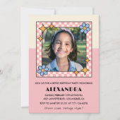 11歳の誕生日招待状 レトロでグルービーなピンクの花 招待状 (正面)