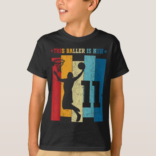 11歳の野球少年 11歳の誕生日おめでとう 野球 Tシャツ (正面)