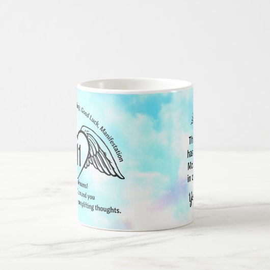 111エンジェルナンバーズブルーパステルスカイ肯定名 コーヒーマグカップ (中央)