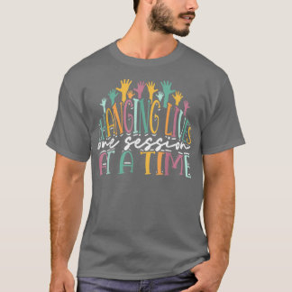 1122年に一度に人生を変える Tシャツ
