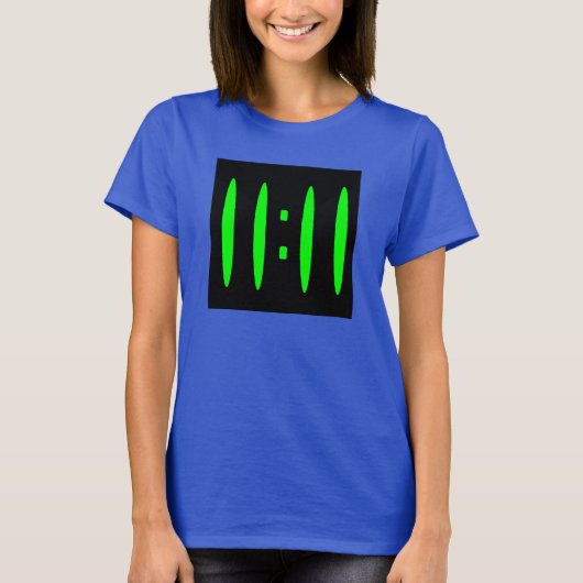 11:11のTシャツ Tシャツ (正面)