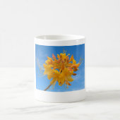 11 oz Mug with Florida Flame Azalea コーヒーマグカップ (中央)