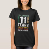 11 Year Of Being Awesome 11Th Birthday Gift Boy Gi Tシャツ (正面)