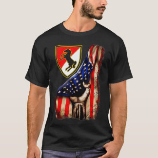 11th Armored Cavalry Regiment (11th ACR) American  Tシャツ