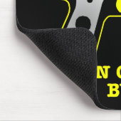 12によって黒い銃のよりよい実証済み マウスパッド (コーナー)