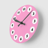 12の点-ピンクの白の黒 ラウンド壁時計 (傾斜)