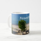 12年のビーチ、写真の岩へのステップ コーヒーマグカップ (正面左)