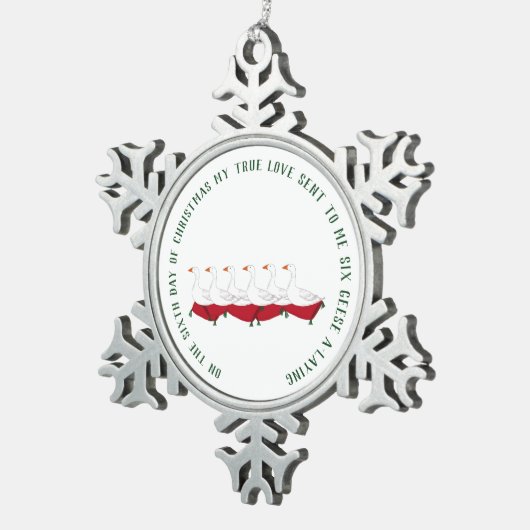 12日のクリスマス6のガチョウの置くこと スノーフレークピューターオーナメント (右)