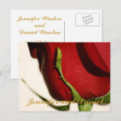 12月のウェディング 赤いバラの発表カード インビテーションポストカード (正面/裏面)