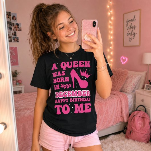 12月の誕生日の女の子 ピンクのプリンセス クイーン ギフト Tシャツ