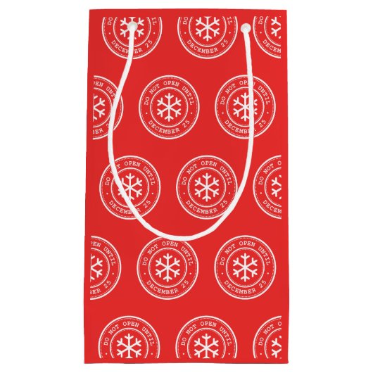 12月25日まで開かない赤い抱き枕 スモールペーパーバッグ (正面)