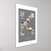 12枚のスナップ写真コラージュ 家族の名前 モノグラム K 箔ポスター (レイダウン)