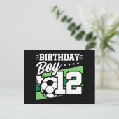 12歳のサッカーフットボール少年 12歳の誕生日男子 ポストカード (スタンド正面)