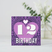 12歳の誕生日パーティーハートパープルダマスクV20 招待状 (スタンド正面)