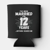 12結婚した年12おもしろい周年 缶クーラー (裏面)