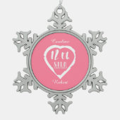 12結婚周年絹伝統的 スノーフレークピューターオーナメント (正面)