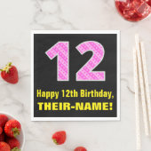 12誕生日:ピンクストライプのハートと12+名前 スタンダードランチョンナプキン (インサイチュ)