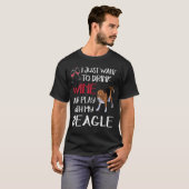 122 ワインを飲んで私のビーグルと遊ぶ Tシャツ (正面フル)