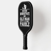 123.老人の ピックルボールラケット (左)