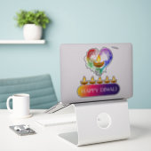 #12.ハッピーディワリインドの光のフェスティバル シール (デスク上のノートパソコン)